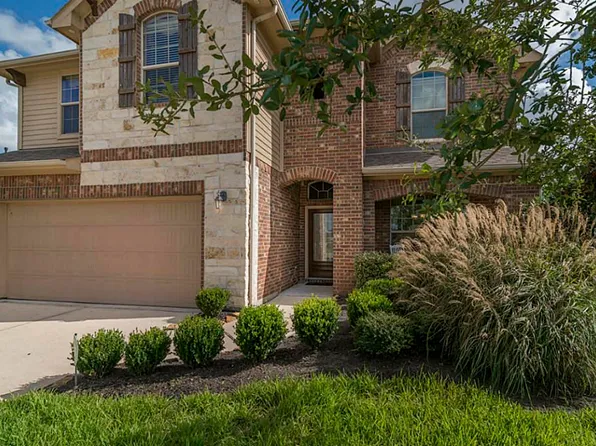 13009 Winter Springs Dr, Pearland, TX 77584