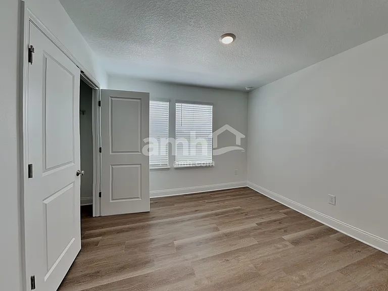 16385 Aubergine Alley — Photo 15