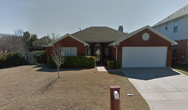 1st image of 920 Winterwood Ct