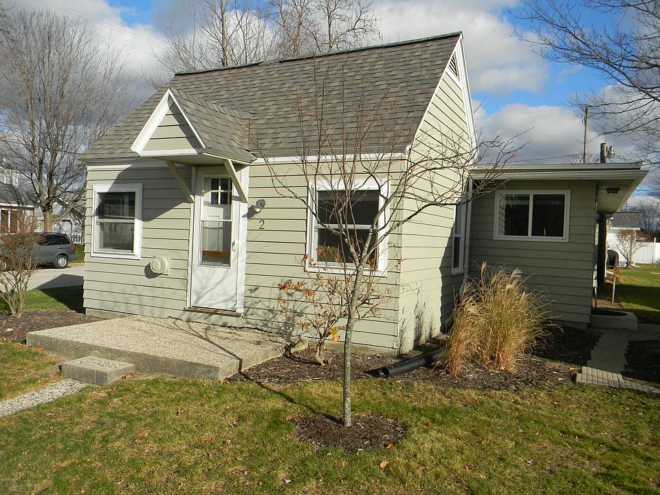 1st image of 422 N Ferry St #2