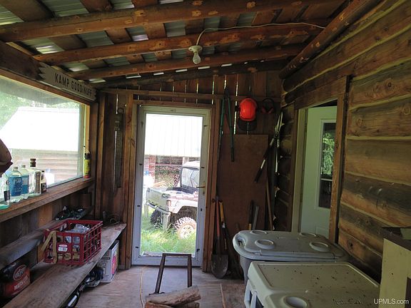 5th image of Off King Lake Rd