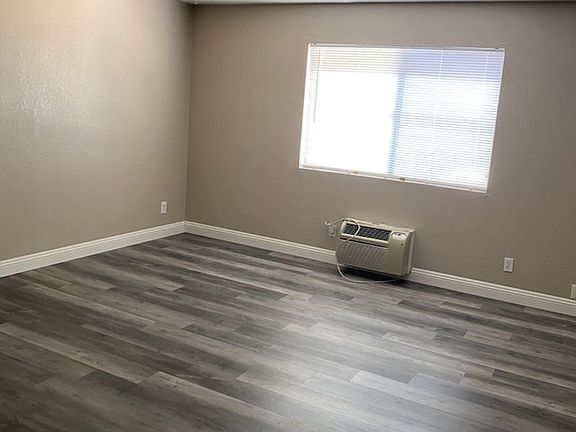 4th image of 4816 Koval Ln APT 16