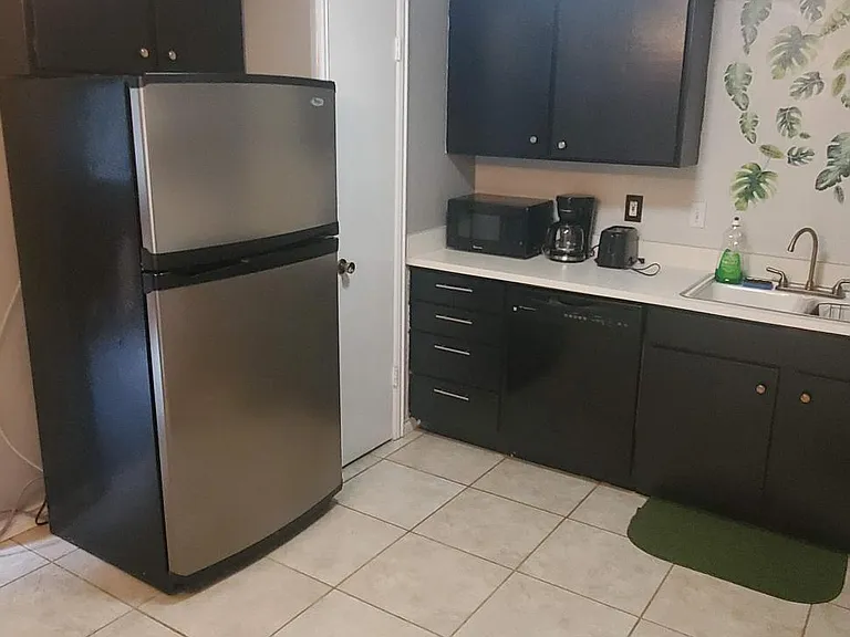 4306 Westminster Dr — Photo 13