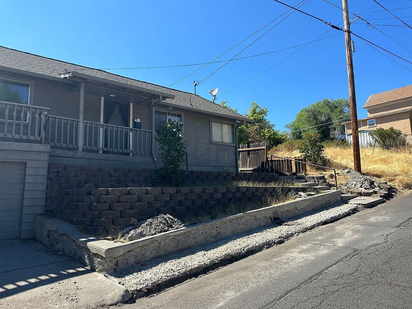 1528 Wilford Ave — Photo 2