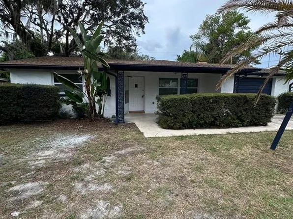 5811 Appletree Rd, Holiday, FL 34690