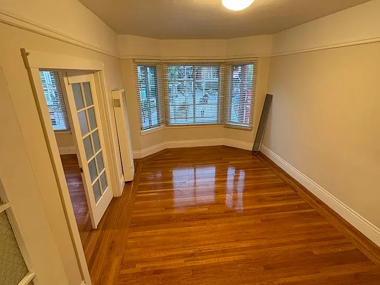 1052 Potrero Ave — Photo 4
