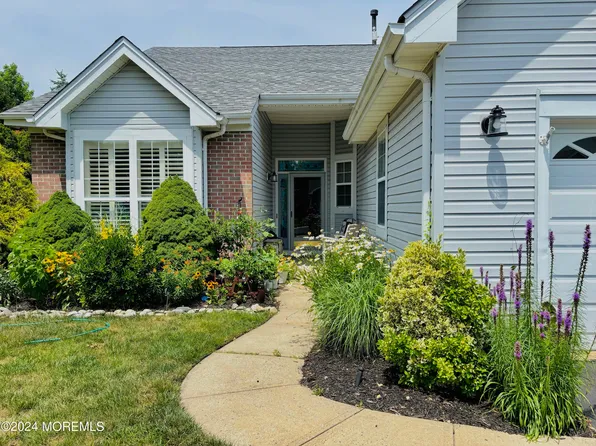 62 Butler Avenue, Bayville, NJ 08721