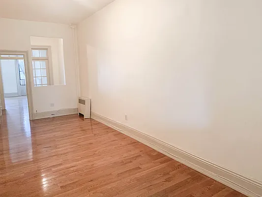 Rented by Ulas Real Estates Inc | media 7