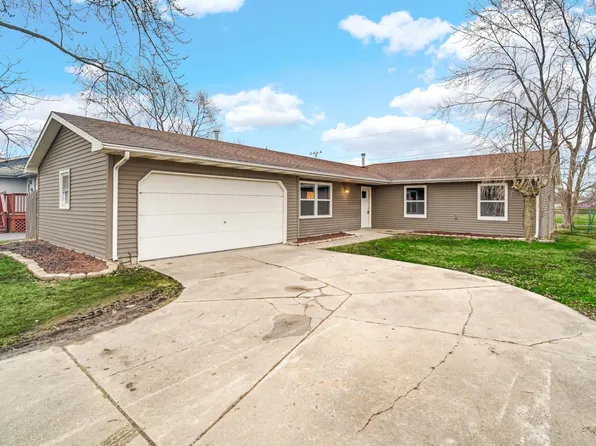 712 206th St, Dyer, IN 46311