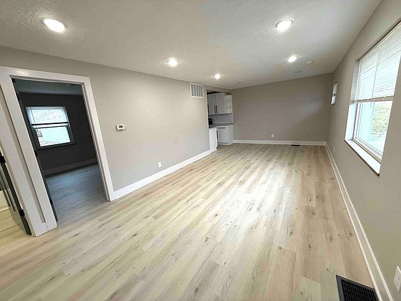 2nd image of 8257 Georgianna Dr