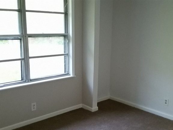 2nd image of 8675 Newfield Ln