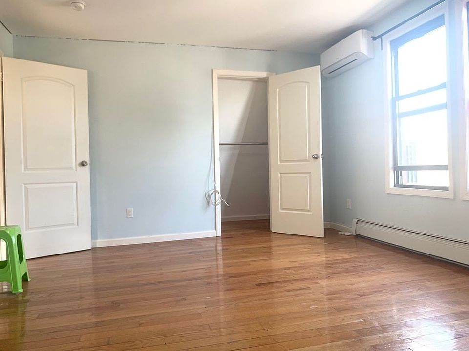 1st image of 94-23 54th Ave Floor 3