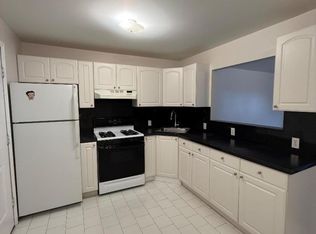 360 Ridge Rd, Lyndhurst, NJ 07071