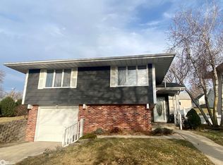 212 Church St, Audubon, IA 50025