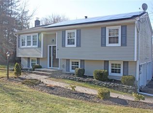 50 Walton Ter, Monroe, NY
