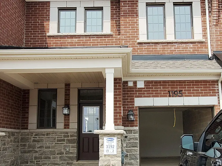 1195 Tanbark Ave — Photo 1
