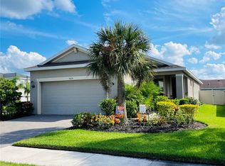 5635 Los Robles Ct, Palmetto, FL 34221