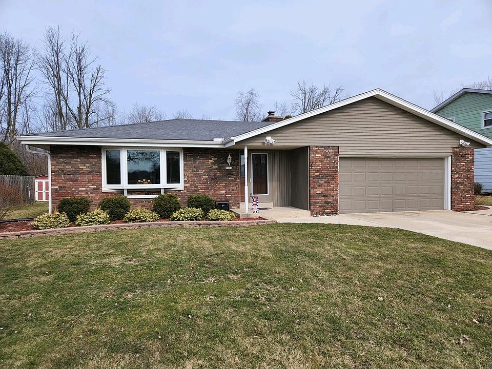 1st image of 9014 S Carollton Dr