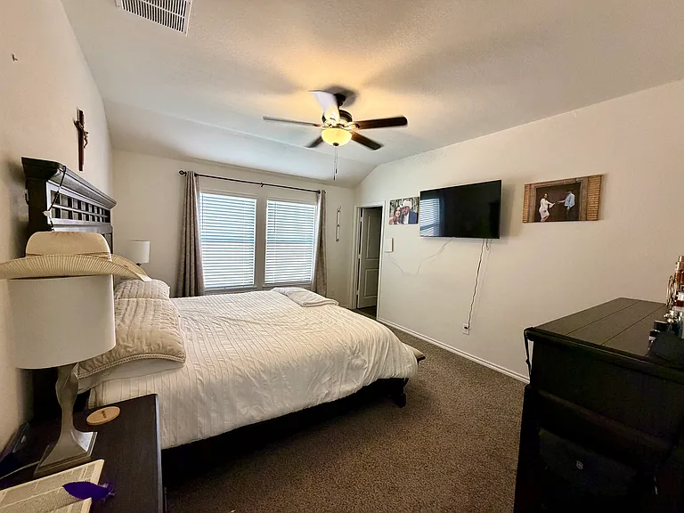 1408 Skyline Dr — Photo 11