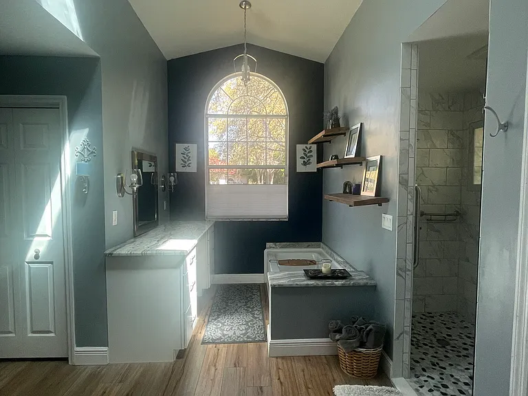 372 E Keller Ct — Photo 10