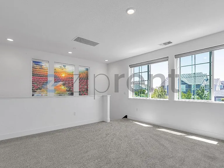 1483 S Barker St — Photo 23
