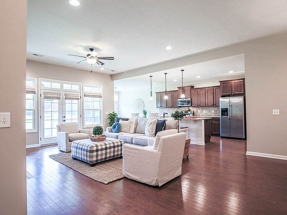 5th image of 2127 Stonecenter Ln