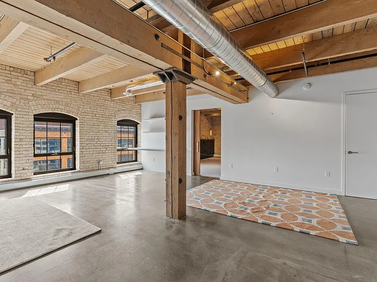 404 Washington Ave N #506 — Photo 7
