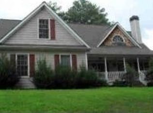 910 Whistler Ln, Canton, GA