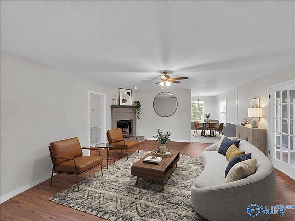 2nd image of 307 Big Oak Ln