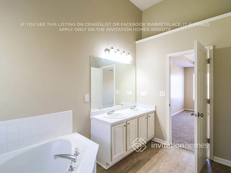 721 White Dove Dr — Photo 16