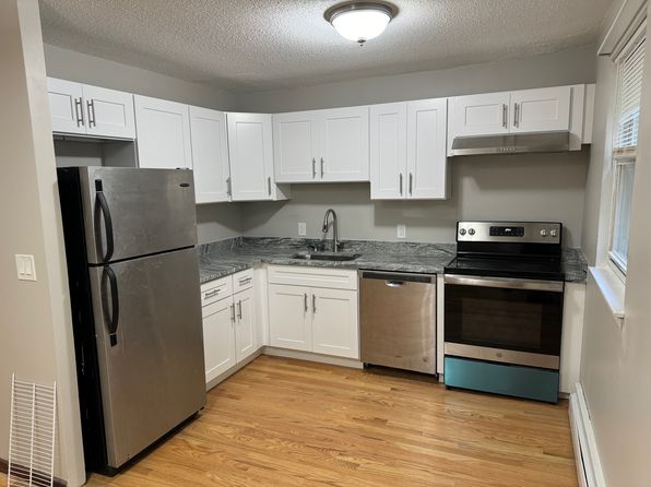 25 Mountain Laurel Dr