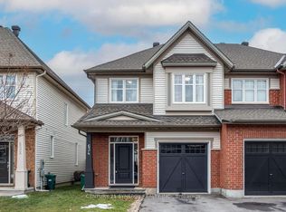 634 Moorpark Ave, Ottawa, ON K2M 0H8