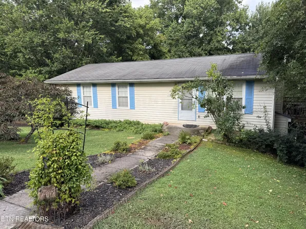 372 Walnut Valley Rd, Clinton, TN 37716