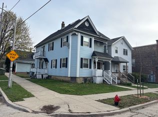 2268 S Woodward St, Milwaukee, WI 53207
