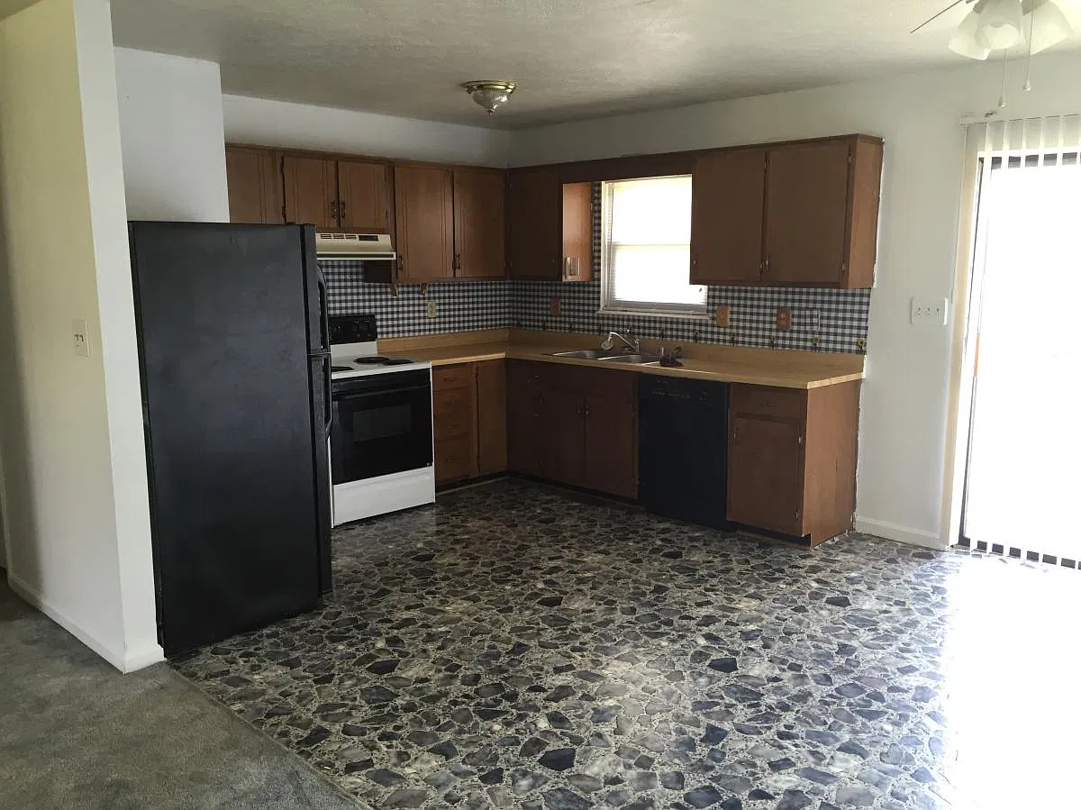 2634 Lake Road — Photo 3