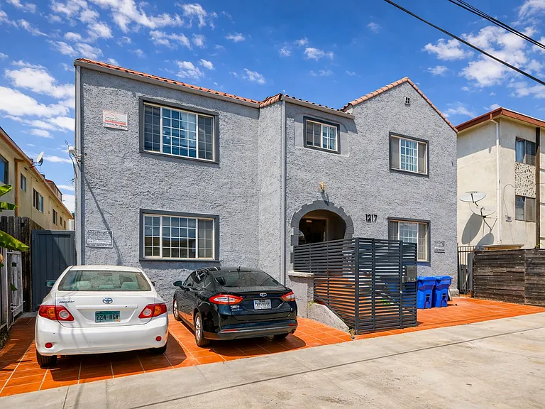 MC 1217 Berendo Properties LLC — Photo 21