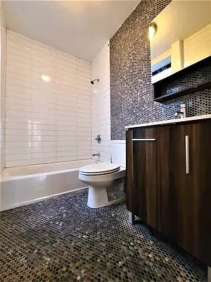 Rented by Oxford Property Group | media 6