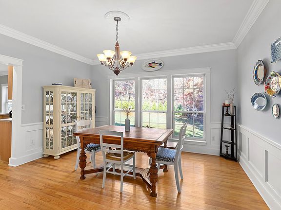 5th image of 6 Willowood Ct