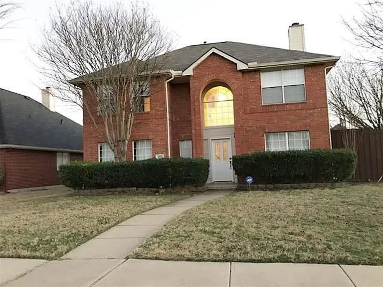 6916 Marigold Ct — Photo 12