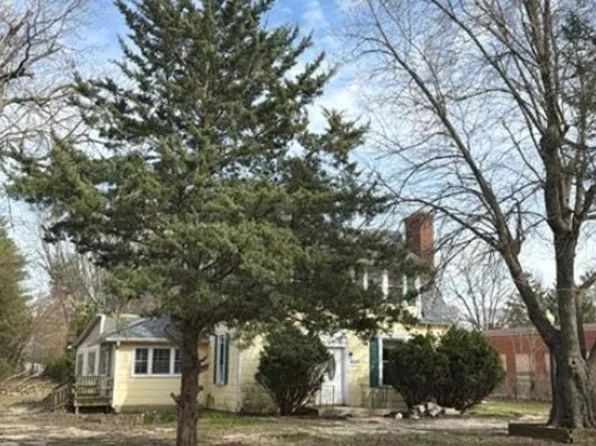 4033 Asbury St, Indianapolis, IN 46227