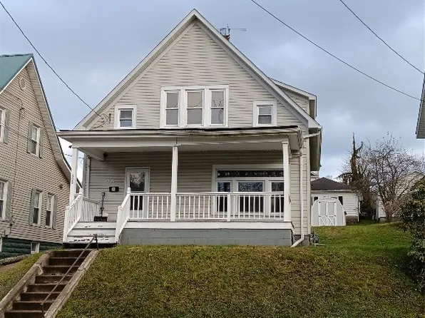 699 North St, Meadville, PA 16335