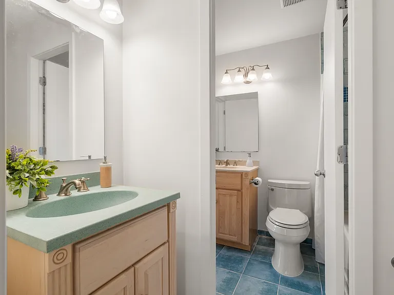 20 Chestnut St #406 — Photo 10