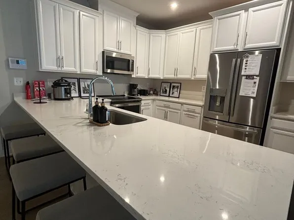 2361 Liberty Loop, Herndon, VA 20171