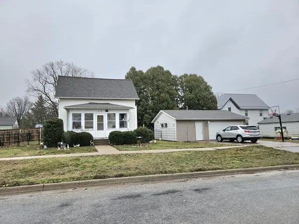 616 Cedar St, Wilton, IA 52778