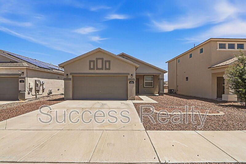 1st image of 10624 Hidden Chapel Pl