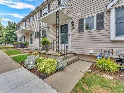 571 Burroughs Dr, Amherst, NY, 14226