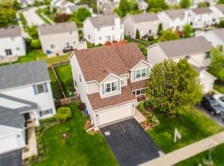 1001 Rosefield Ln, Aurora, IL 60504