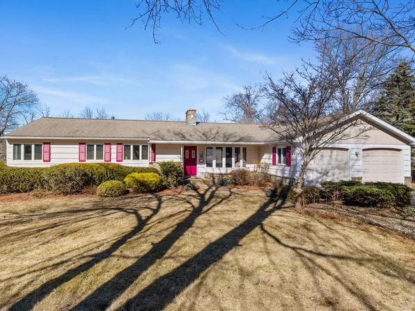35 Rosewood Drive, Vernon, CT 06066
