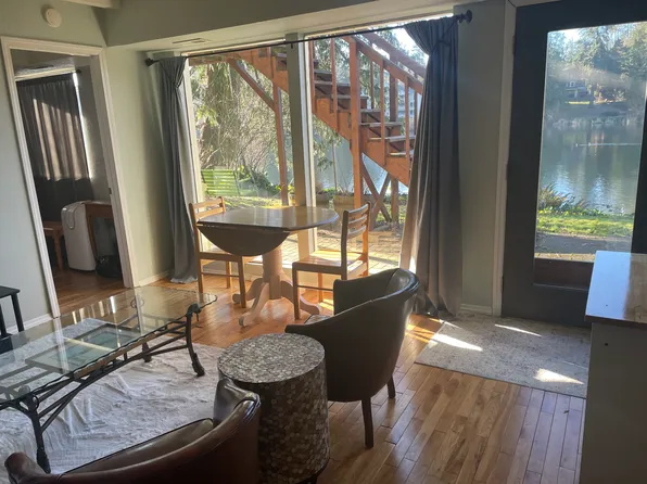 19533 Stone Ave N #1, Seattle, WA 98133