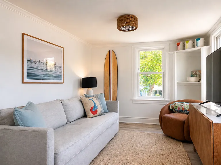 600 Brinley Ave #2S — Photo 10